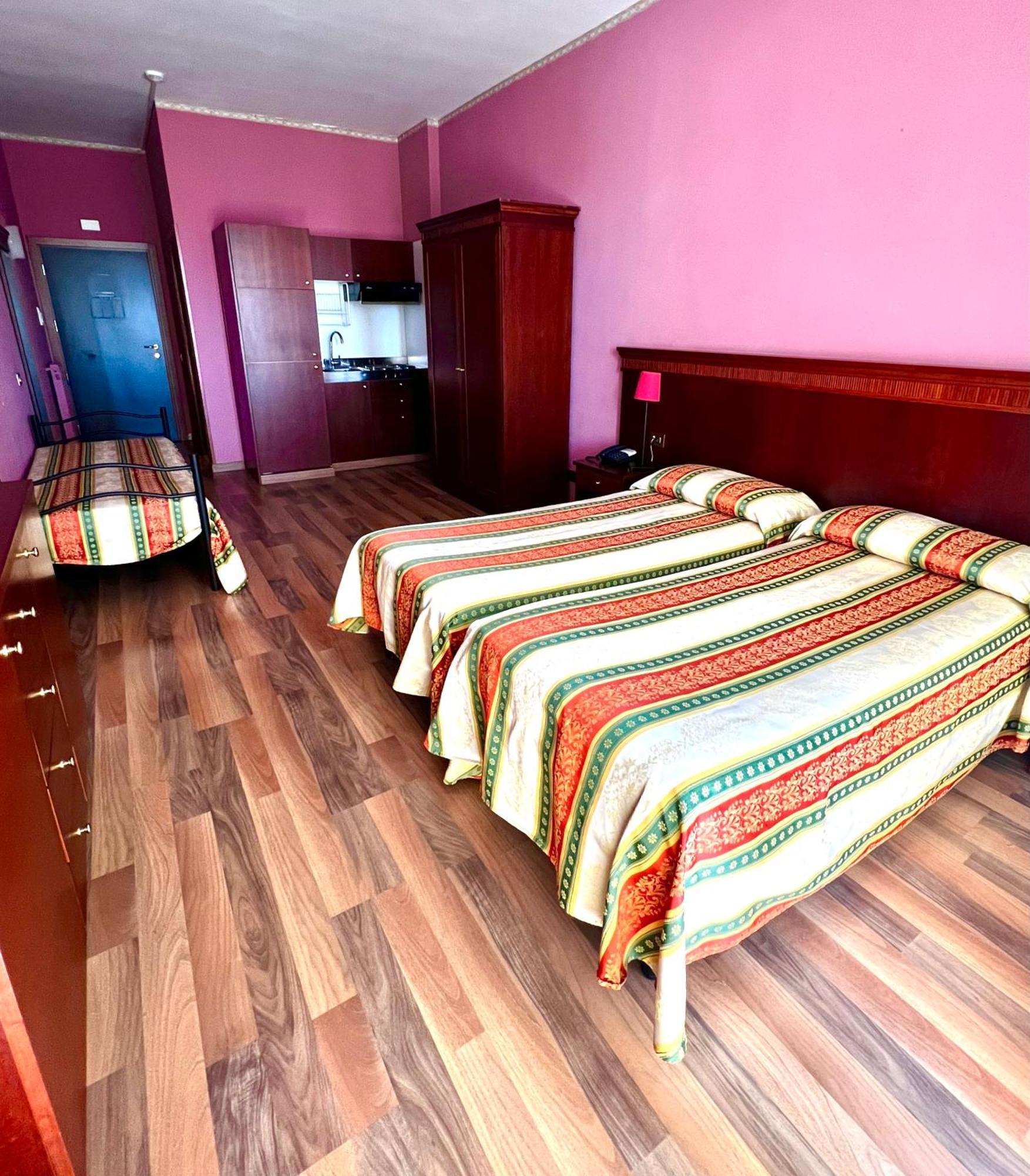 Parco Tirreno Hotel روما المظهر الخارجي الصورة
